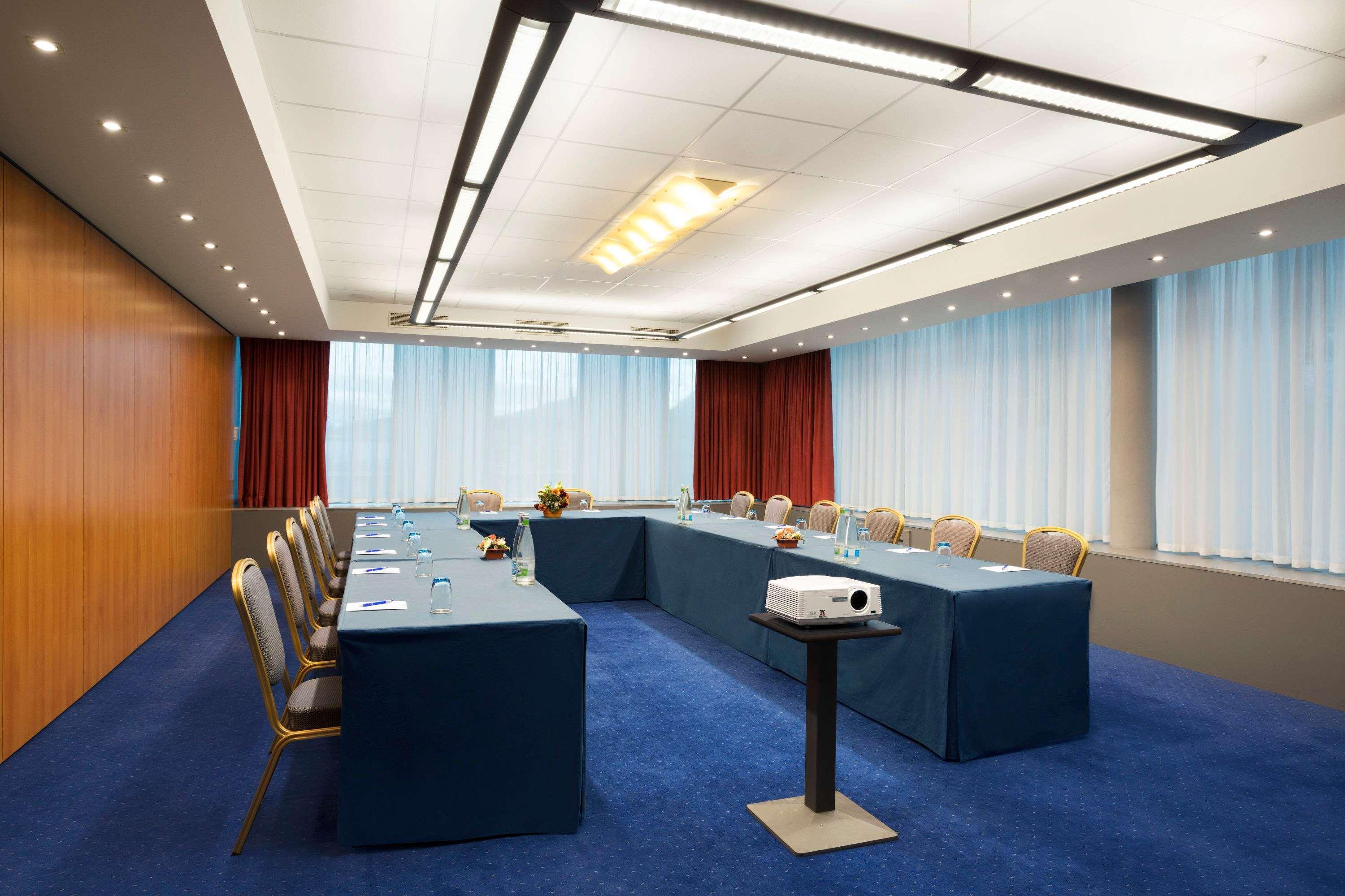 Ramada Encore By Wyndham Geneva Carouge Ngoại thất bức ảnh